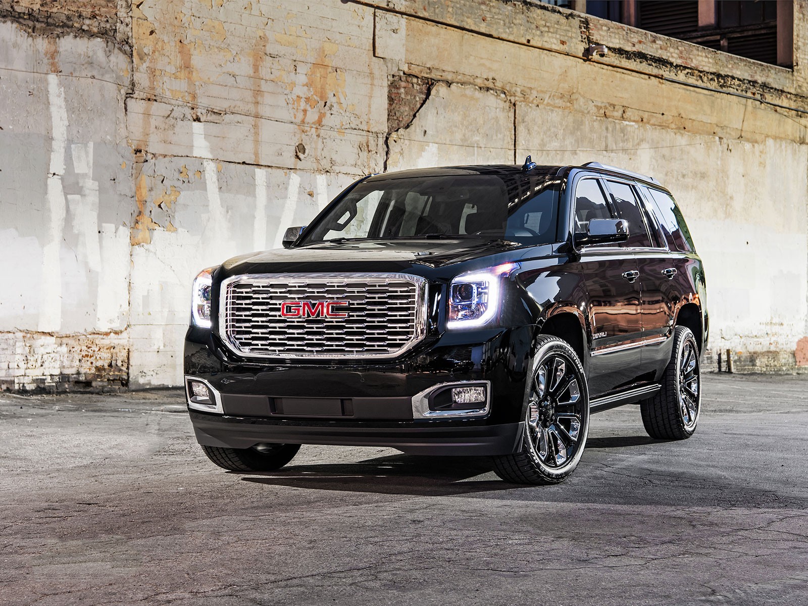 Gmc Yukon / New And Used Gmc Yukon Prices Photos Reviews Specs The Car Connection