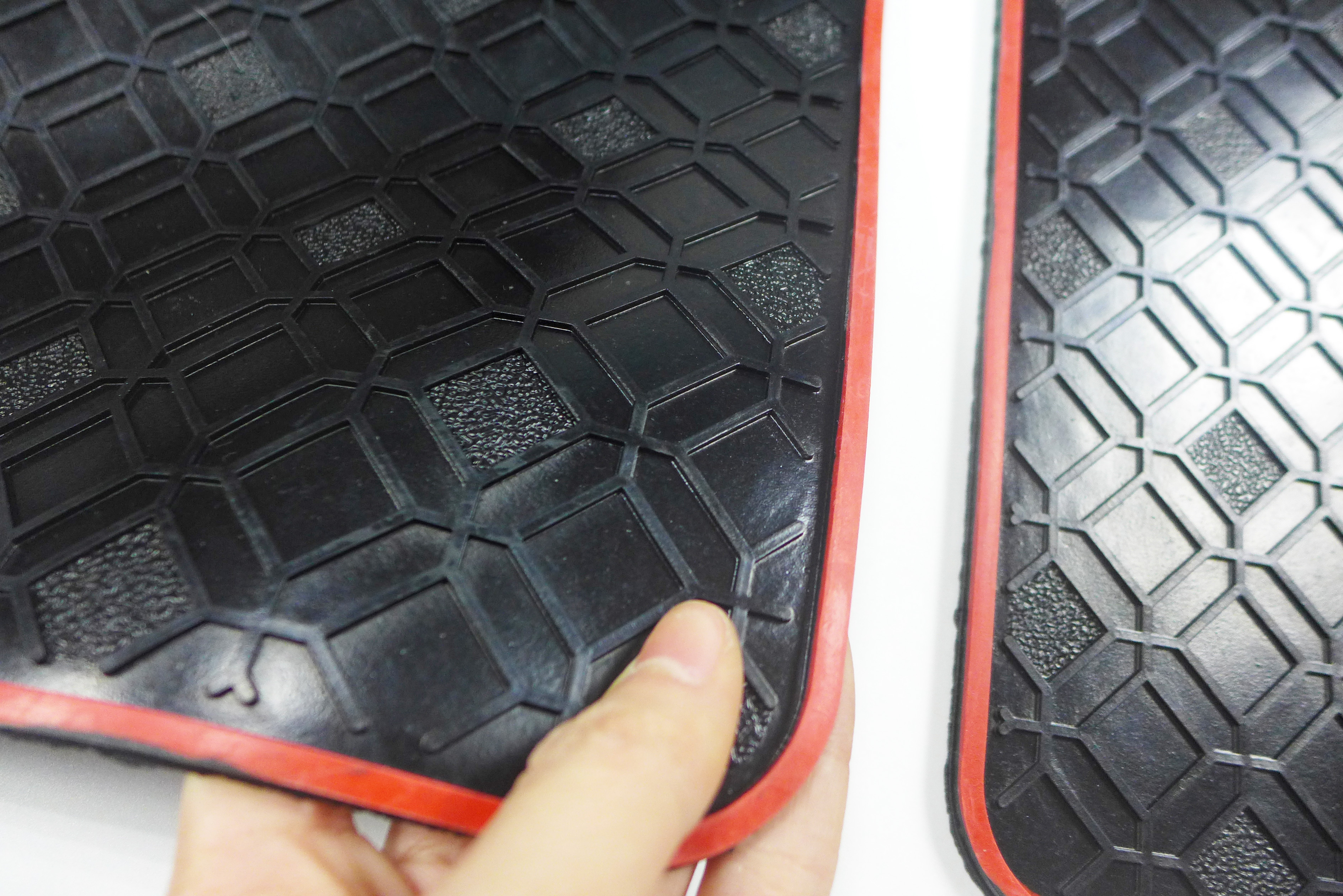 It took me a while to find one as they are not common unlike…”. Universal Size Rubber Car Floor Mat Set - Haiheng Rubber
