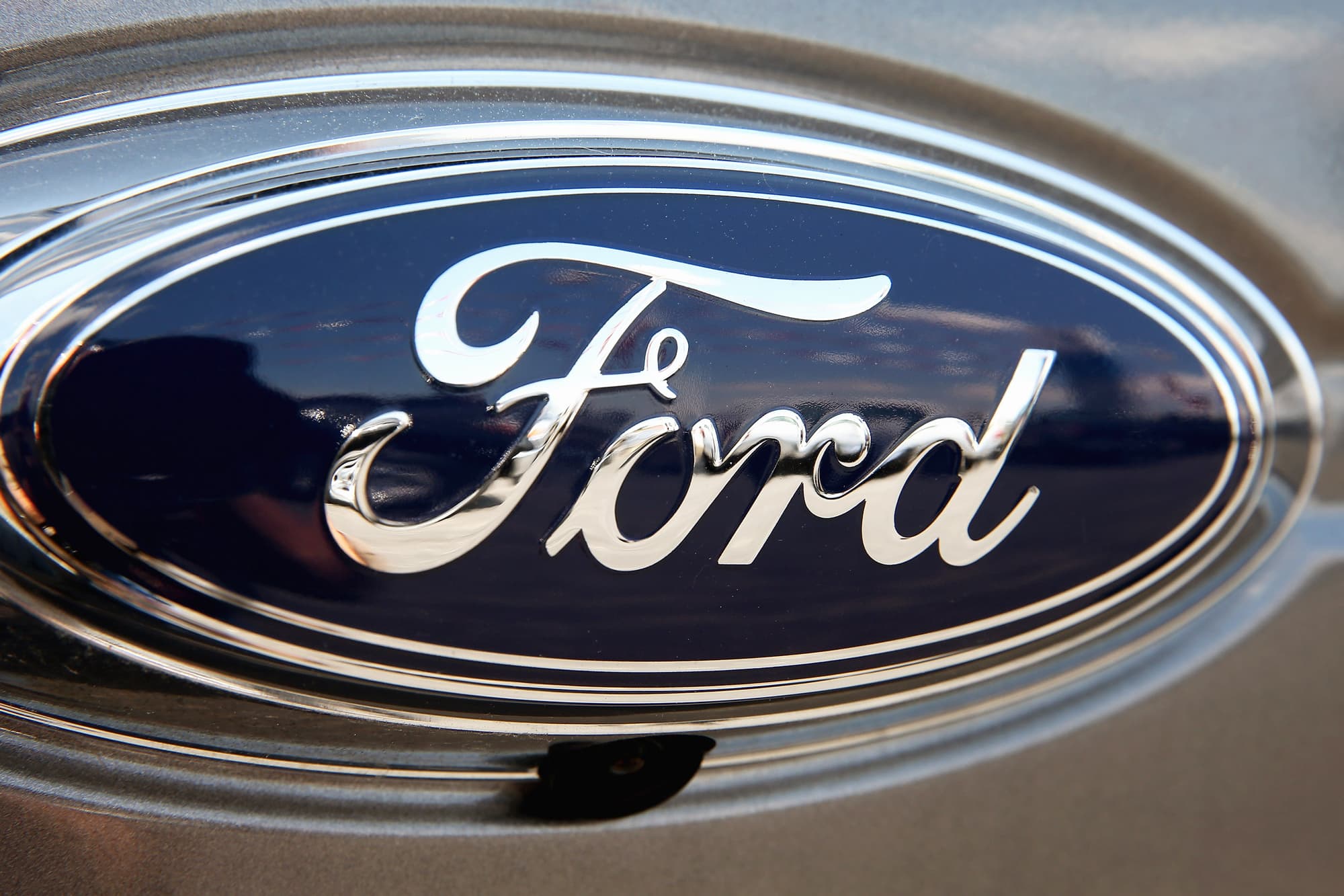 Ford online terminbuchung * seit dem 1. Why Ford Shares Are Down After Blowout Q1 Earnings
