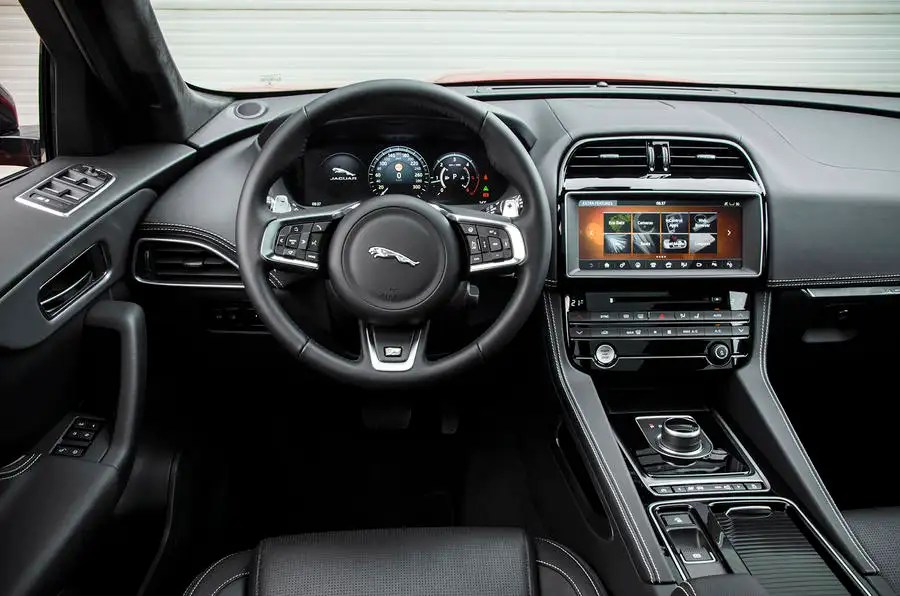 Découvrez le plaisir de conduire des suv luxueux au design unique pour une expérience mémorable. 2016 Jaguar F-Pace 2.0d review review | Autocar