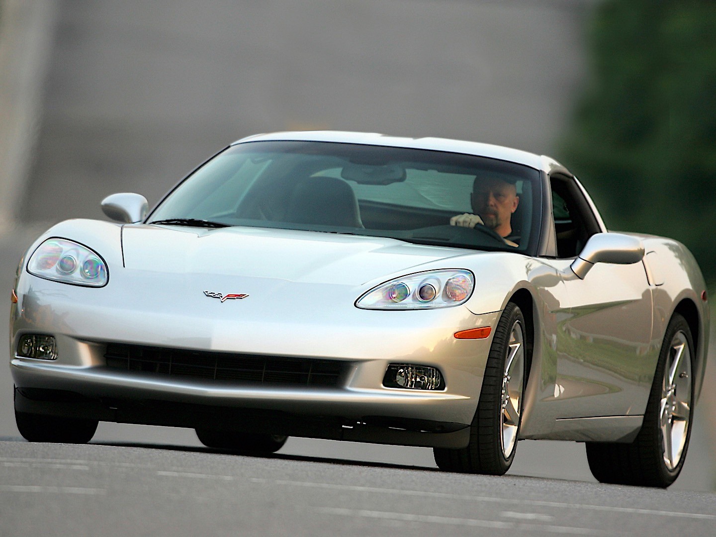 Mit der einführung des gmtt1uc wird der tahoe … CHEVROLET Corvette C6 Coupe specs & photos - 2004, 2005
