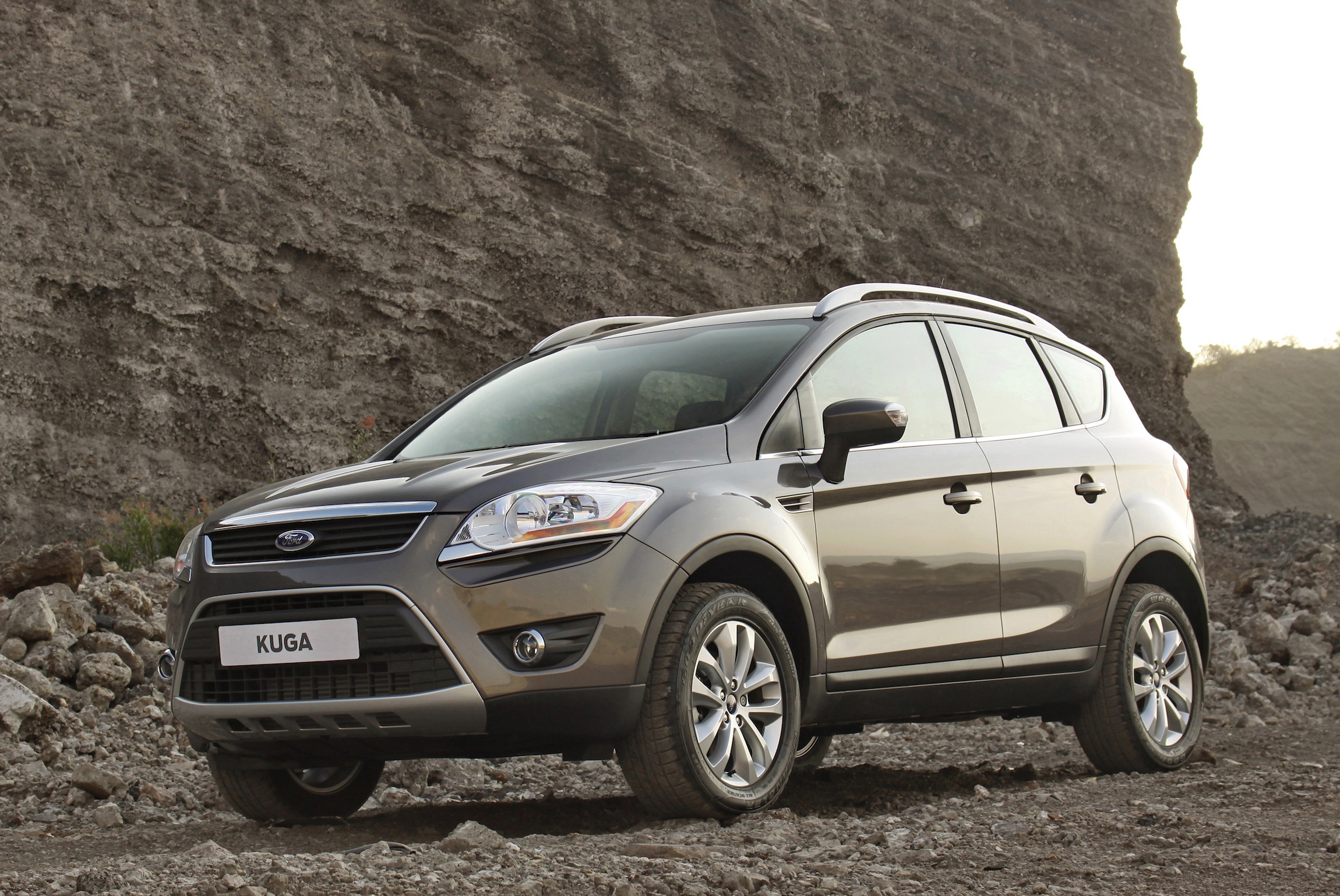 Apr financing available, subject to credit approval by . Ford Kuga Review - photos | CarAdvice