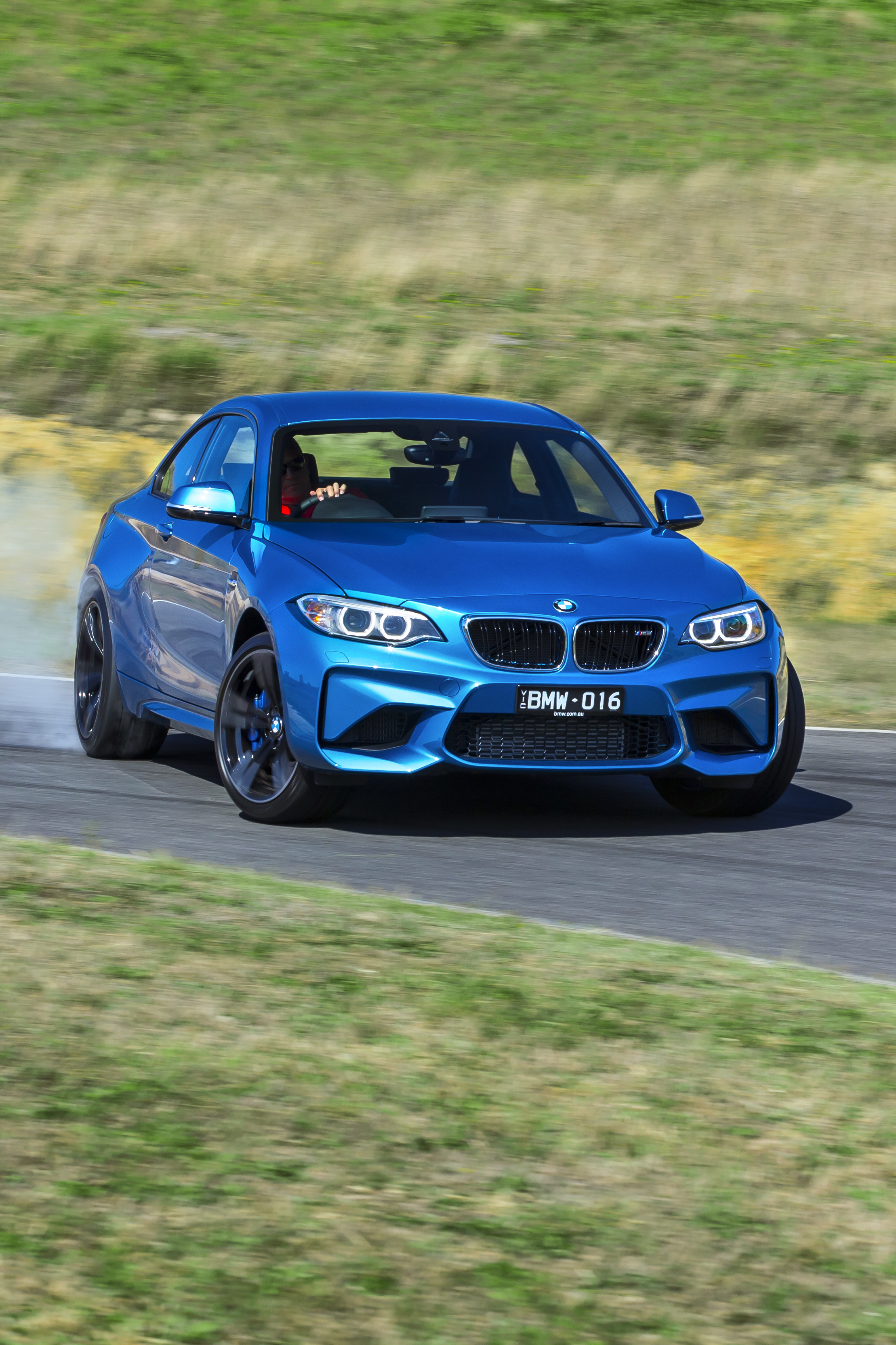 In 1987, hyundai expanded into the central portion of the united states,. 2016 BMW M2 Review: Track Test - photos | CarAdvice