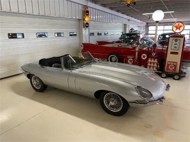 The luxury auto maker was founded as the swallow sidecar company in blackpool in 1922, changing to ss cars ltd in 1934 in coventry, . 1961 Jaguar Xke For Sale Classiccars Com Cc 1480843