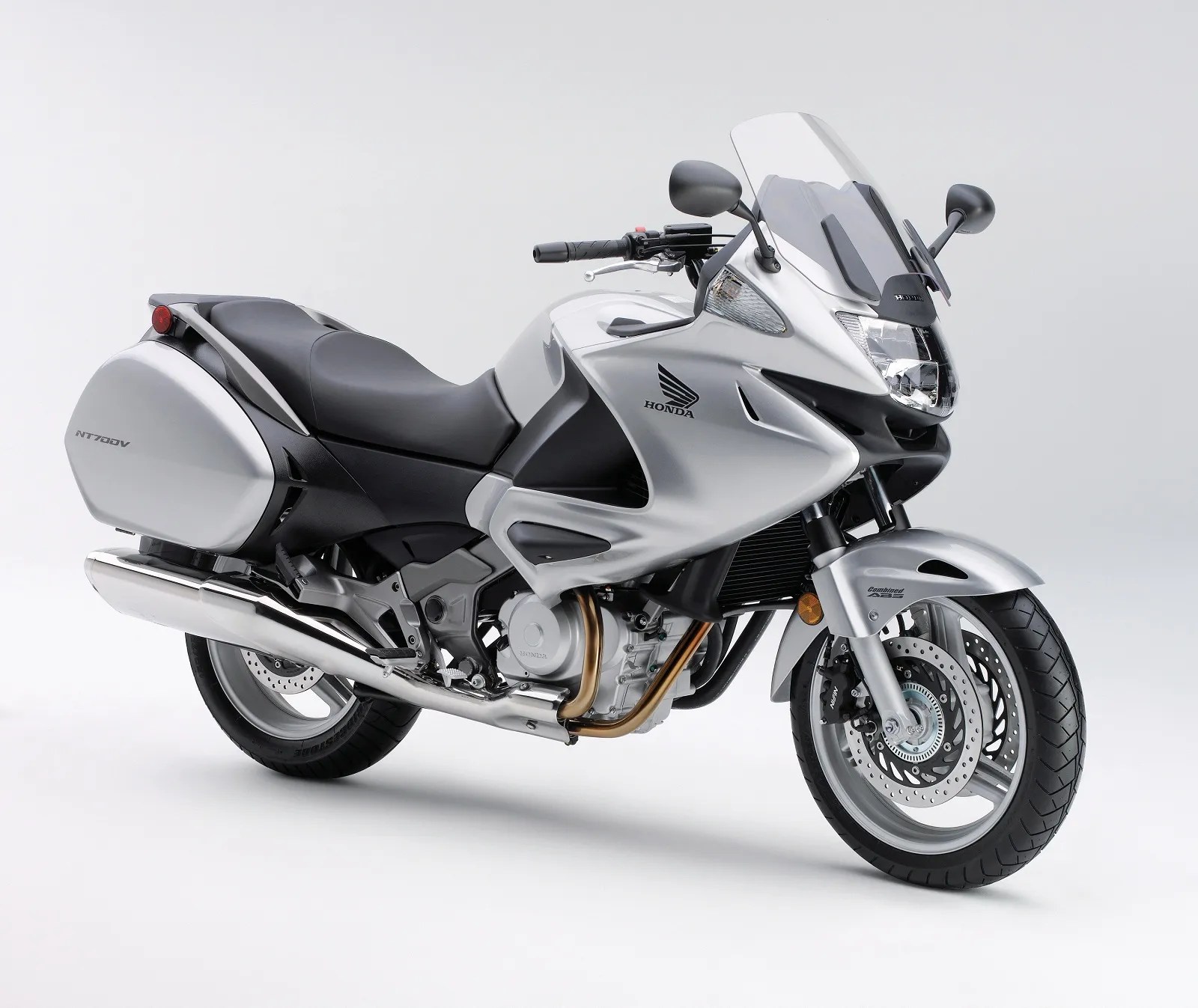 Dsp motorsports is the largest honda motorcycle dealership in chicago and #1 recommended dealer in the us! 2011 Honda NT700V Review - Top Speed