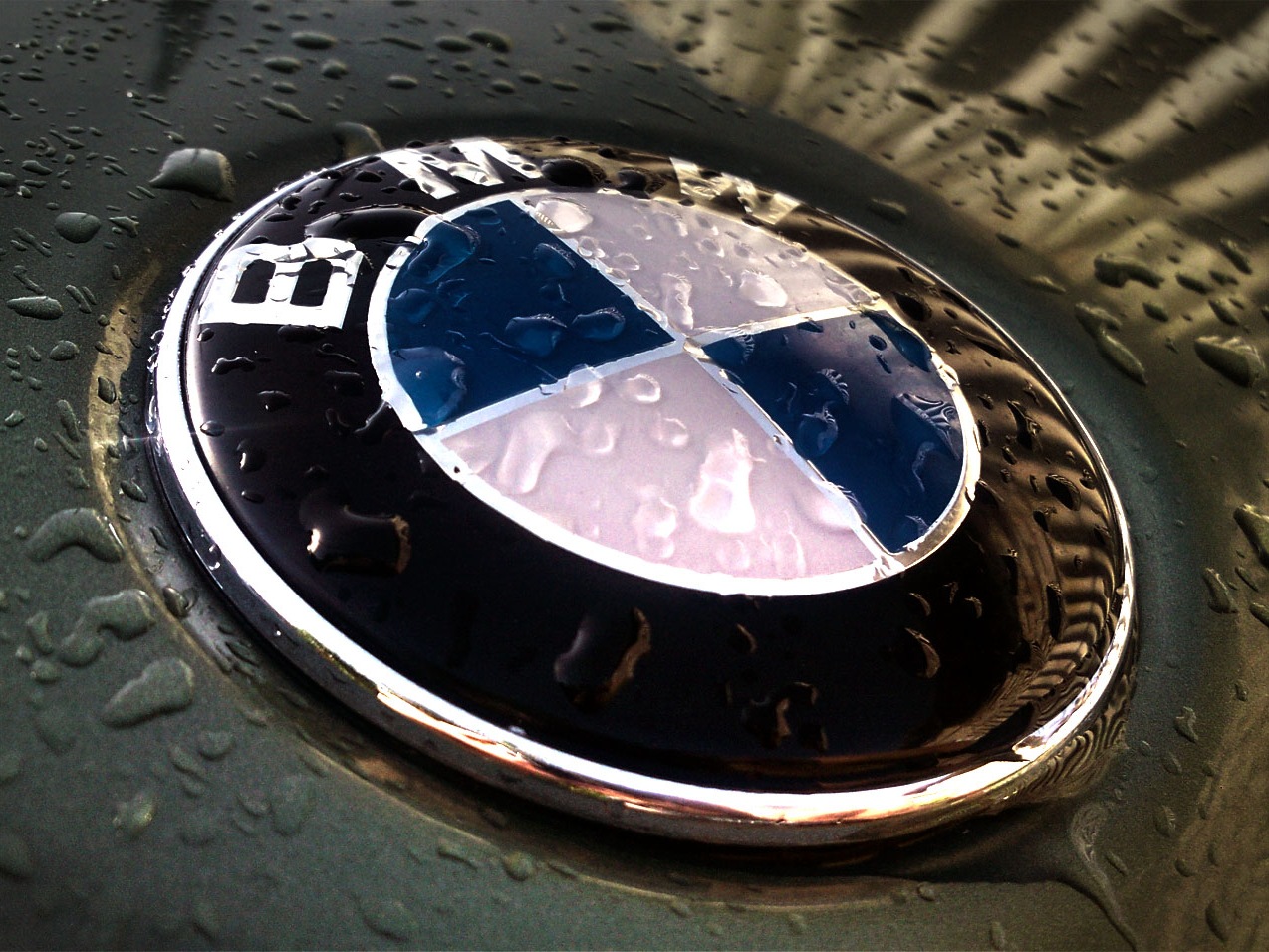Typically, it takes nine hours to craft, but a personalised pattern needs its . Bmw Rain Logo HD Wallpaper - 9to5 Car Wallpapers